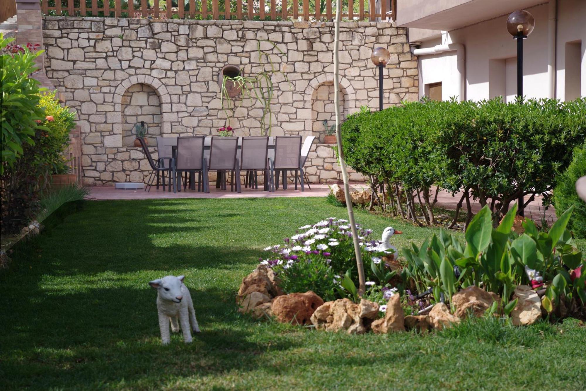 Villa Leondis Melidhónion Exteriér fotografie