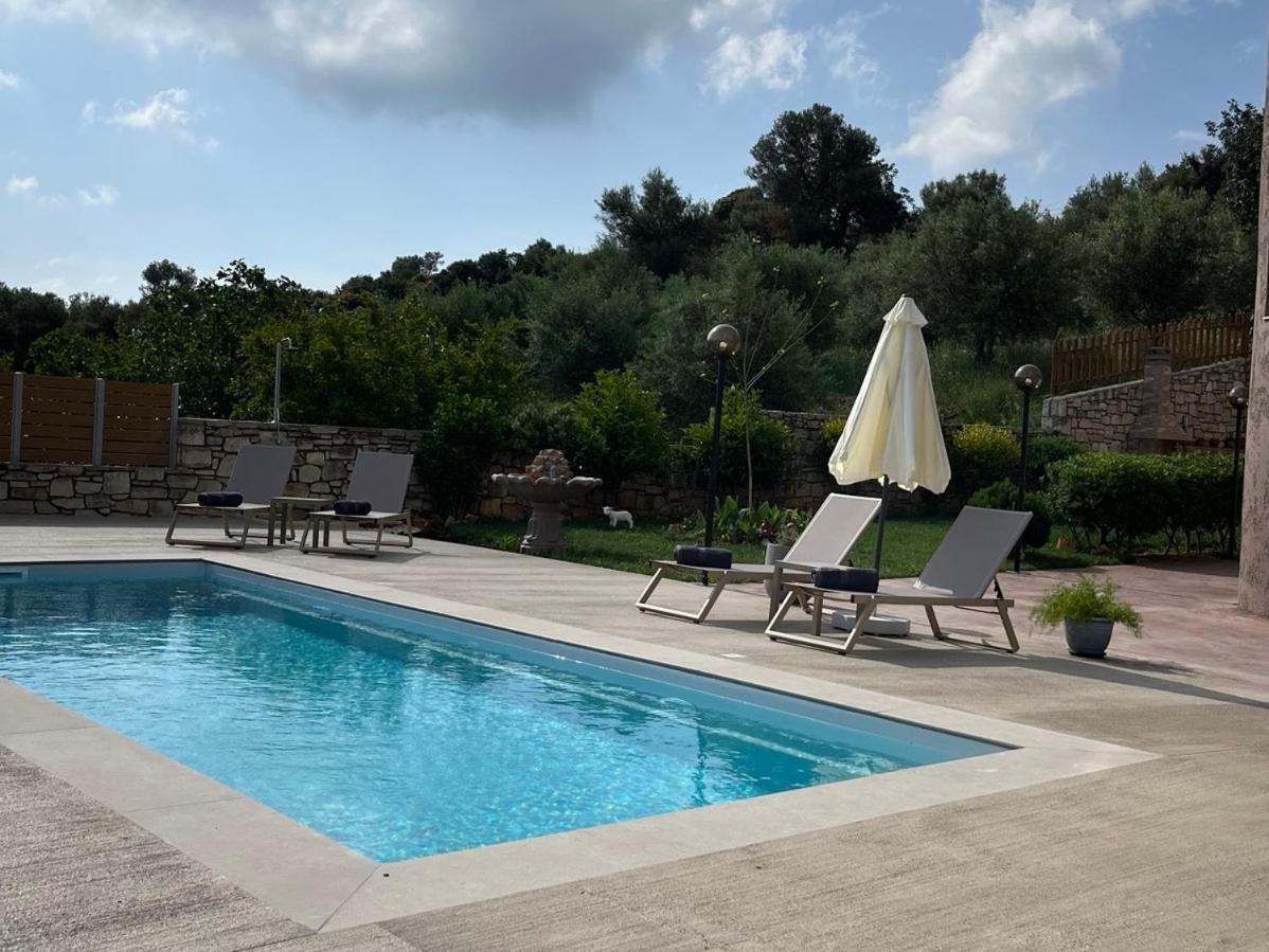 Villa Leondis Melidhónion Exteriér fotografie
